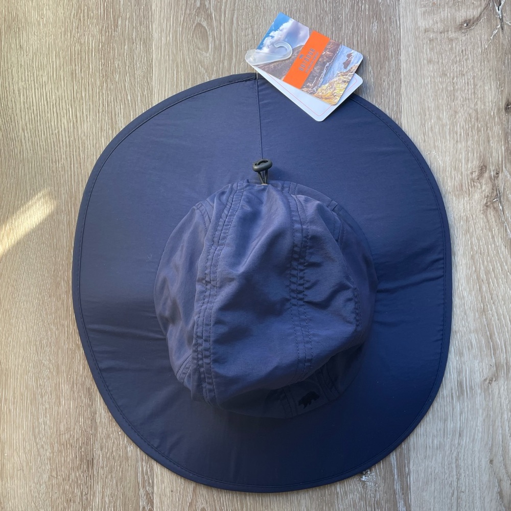 NWT Women’s Wide Brim Sun Hat with Under Brim Print